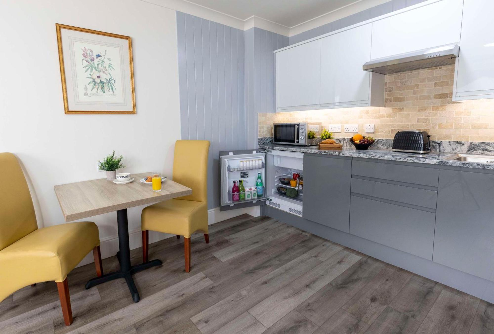 גרייבסנד Best Western Manor Hotel מראה חיצוני תמונה