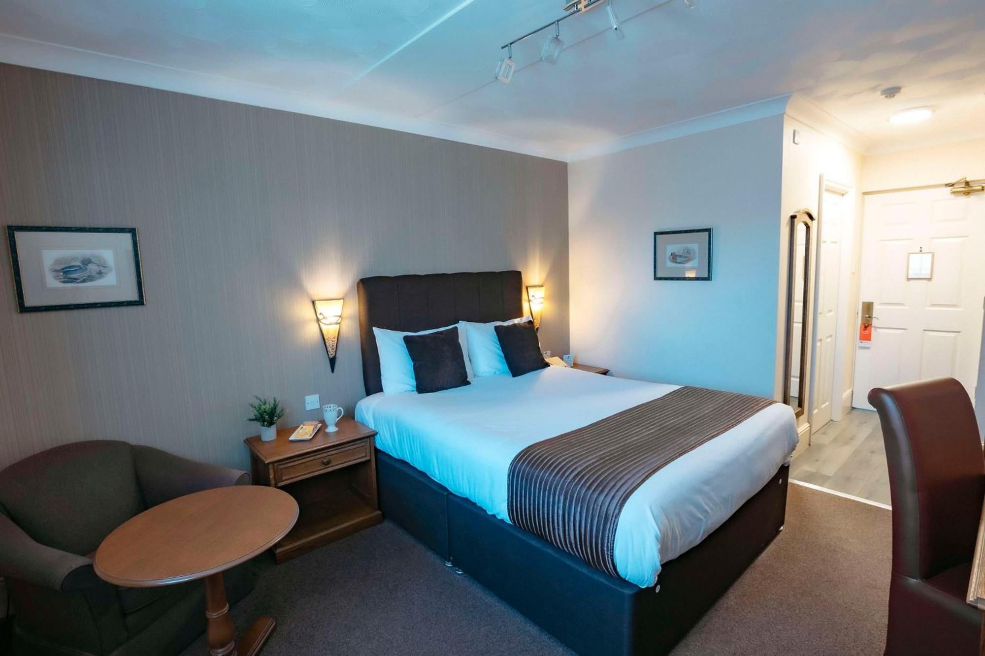 גרייבסנד Best Western Manor Hotel מראה חיצוני תמונה