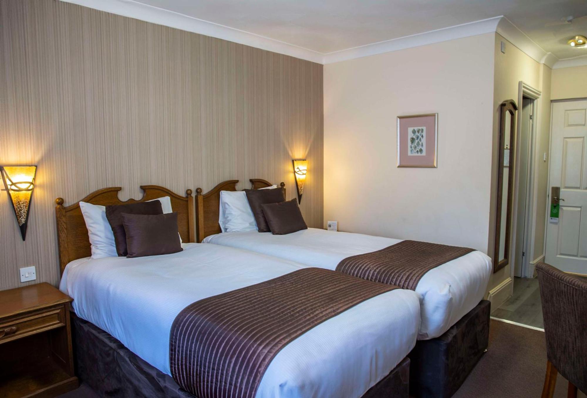 גרייבסנד Best Western Manor Hotel מראה חיצוני תמונה
