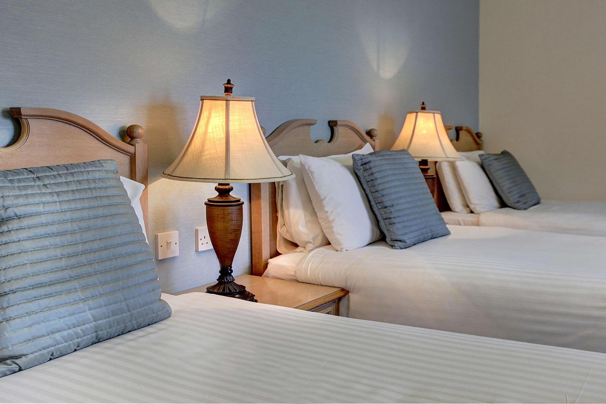 גרייבסנד Best Western Manor Hotel מראה חיצוני תמונה